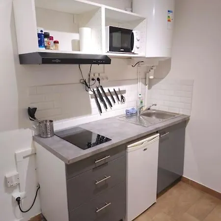 712 à Deux Pas Du Métro Et De Paris 20ème Apartamento Bagnolet