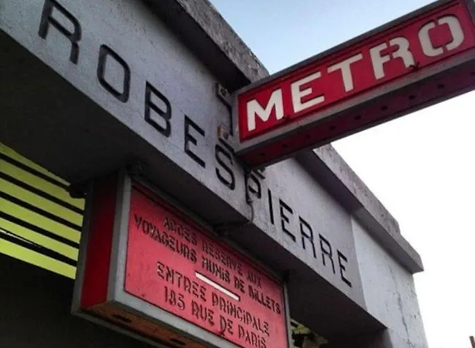 712 A Deux Pas Du Metro Et De Paris 20eme *